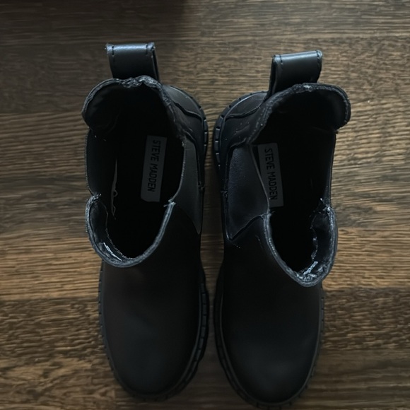 Brand new Steve Madden boots - Picture 3 of 6